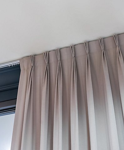 tipos de rieles de cortinas: características y funcionalidades